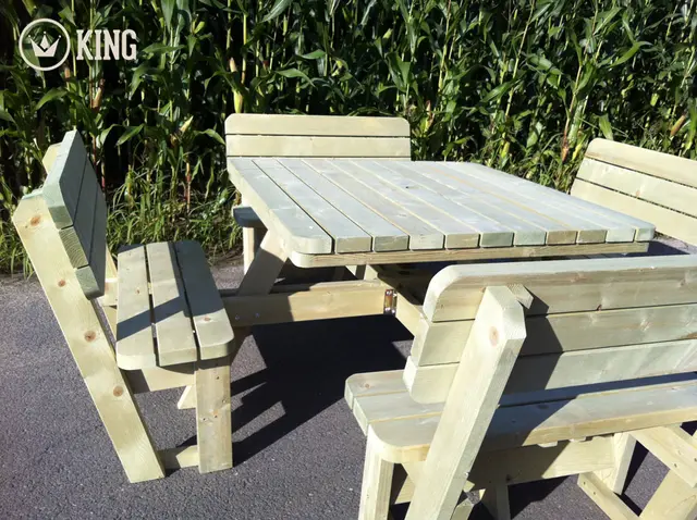 Vierkante picknicktafel XXL met 4 rugleuningen (265 × 265 cm)
